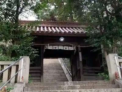 天津神社の山門・神門