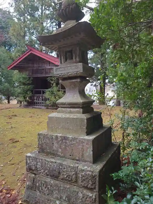 宇奈己呂和気神社の建物その他