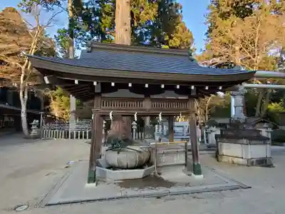 田村神社の手水舎