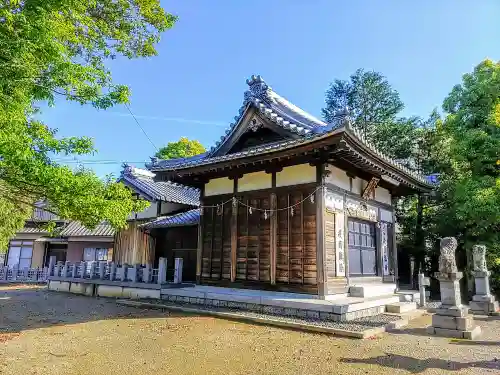 御鍬社の本殿・本堂