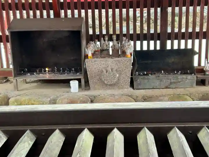 美濃國一宮 南宮大社の{uncategorized: "未分類", other: "その他", undefined: "問題あり", building: "その他建物", grave: "お墓", sacred_gate: "鳥居", guardian: "狛犬", statue: "像", buddha: "仏像", history: "歴史", nature: "自然", garden: "庭園", animal: "動物", pagoda: "塔", temizu: "手水舎", mountain_gate: "山門・神門", sanctuary: "本殿・本堂", subordinate: "末社・摂社", art: "芸術", scenery: "景色", jizo: "地蔵", ema: "絵馬", goshuin: "御朱印", omikuji: "おみくじ", items: "授与品その他", amulet: "お守り", goshuincho: "御朱印帳", eats: "食事", festival: "お祭り", votive_dance: "神楽", shichigosan: "七五三参", wedding: "結婚式", experience: "体験その他", initially: "初詣", around: "周辺", anti_infection: "感染症対策"}