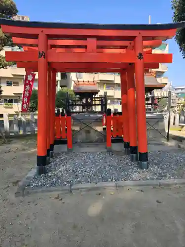 大利神社の{uncategorized: "未分類", other: "その他", undefined: "問題あり", building: "その他建物", grave: "お墓", sacred_gate: "鳥居", guardian: "狛犬", statue: "像", buddha: "仏像", history: "歴史", nature: "自然", garden: "庭園", animal: "動物", pagoda: "塔", temizu: "手水舎", mountain_gate: "山門・神門", sanctuary: "本殿・本堂", subordinate: "末社・摂社", art: "芸術", scenery: "景色", jizo: "地蔵", ema: "絵馬", goshuin: "御朱印", omikuji: "おみくじ", items: "授与品その他", amulet: "お守り", goshuincho: "御朱印帳", eats: "食事", festival: "お祭り", votive_dance: "神楽", shichigosan: "七五三参", wedding: "結婚式", experience: "体験その他", initially: "初詣", around: "周辺", anti_infection: "感染症対策"}