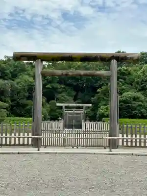 橿原神宮の鳥居