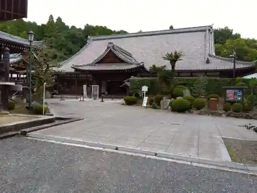 西教寺の本殿・本堂