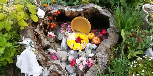 三輪神社の庭園