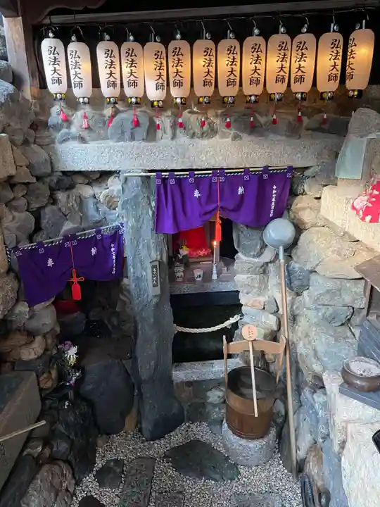 石像寺(釘抜地蔵)(京都府)