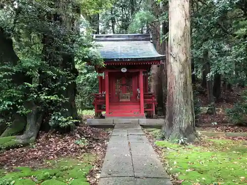 菅生石部神社の末社