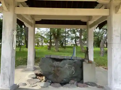 豊石神社の手水舎