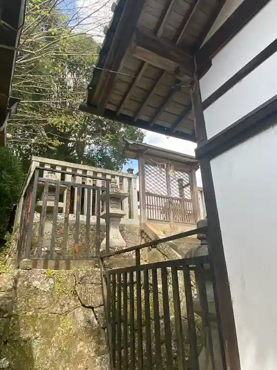 白髭神社の本殿・本堂