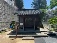稲生神社の{uncategorized: "未分類", other: "その他", undefined: "問題あり", building: "その他建物", grave: "お墓", sacred_gate: "鳥居", guardian: "狛犬", statue: "像", buddha: "仏像", history: "歴史", nature: "自然", garden: "庭園", animal: "動物", pagoda: "塔", temizu: "手水舎", mountain_gate: "山門・神門", sanctuary: "本殿・本堂", subordinate: "末社・摂社", art: "芸術", scenery: "景色", jizo: "地蔵", ema: "絵馬", goshuin: "御朱印", omikuji: "おみくじ", items: "授与品その他", amulet: "お守り", goshuincho: "御朱印帳", eats: "食事", festival: "お祭り", votive_dance: "神楽", shichigosan: "七五三参", wedding: "結婚式", experience: "体験その他", initially: "初詣", around: "周辺", anti_infection: "感染症対策"}