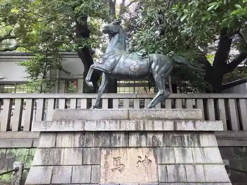 富岡八幡宮の像
