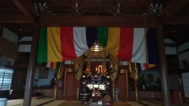 薬王寺の本殿・本堂