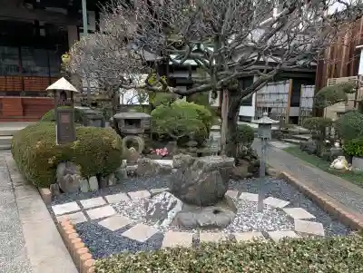 根岸山大聖院覺王寺の{uncategorized: "未分類", other: "その他", undefined: "問題あり", building: "その他建物", grave: "お墓", sacred_gate: "鳥居", guardian: "狛犬", statue: "像", buddha: "仏像", history: "歴史", nature: "自然", garden: "庭園", animal: "動物", pagoda: "塔", temizu: "手水舎", mountain_gate: "山門・神門", sanctuary: "本殿・本堂", subordinate: "末社・摂社", art: "芸術", scenery: "景色", jizo: "地蔵", ema: "絵馬", goshuin: "御朱印", omikuji: "おみくじ", items: "授与品その他", amulet: "お守り", goshuincho: "御朱印帳", eats: "食事", festival: "お祭り", votive_dance: "神楽", shichigosan: "七五三参", wedding: "結婚式", experience: "体験その他", initially: "初詣", around: "周辺", anti_infection: "感染症対策"}