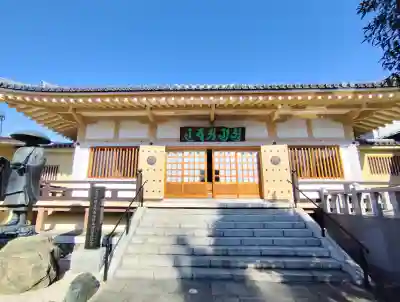 禅定院の{uncategorized: "未分類", other: "その他", undefined: "問題あり", building: "その他建物", grave: "お墓", sacred_gate: "鳥居", guardian: "狛犬", statue: "像", buddha: "仏像", history: "歴史", nature: "自然", garden: "庭園", animal: "動物", pagoda: "塔", temizu: "手水舎", mountain_gate: "山門・神門", sanctuary: "本殿・本堂", subordinate: "末社・摂社", art: "芸術", scenery: "景色", jizo: "地蔵", ema: "絵馬", goshuin: "御朱印", omikuji: "おみくじ", items: "授与品その他", amulet: "お守り", goshuincho: "御朱印帳", eats: "食事", festival: "お祭り", votive_dance: "神楽", shichigosan: "七五三参", wedding: "結婚式", experience: "体験その他", initially: "初詣", around: "周辺", anti_infection: "感染症対策"}