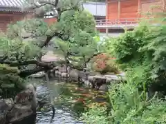 鏑射寺の庭園