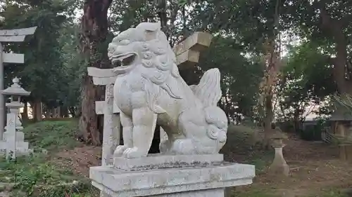 光岡八幡宮の狛犬