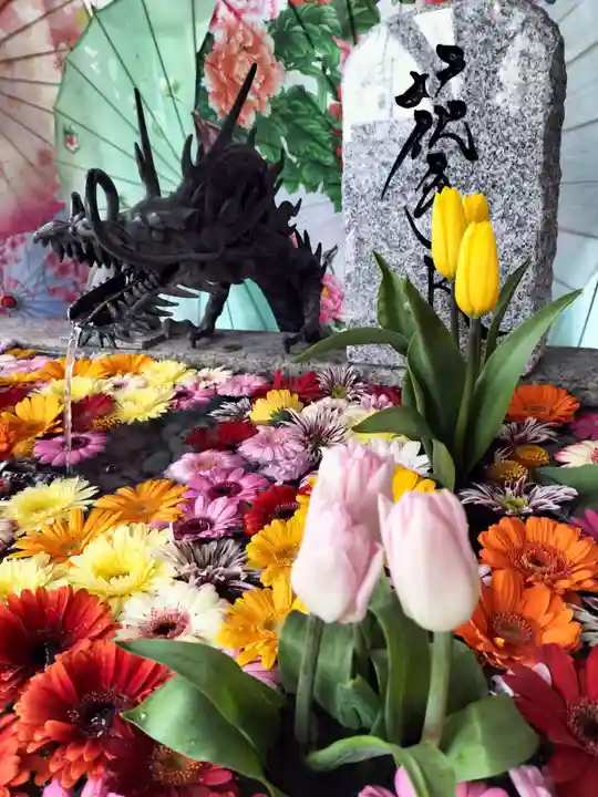 札幌諏訪神社の手水舎