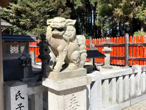 國津神社の狛犬