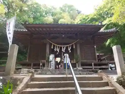 高尾山麓氷川神社の本殿・本堂