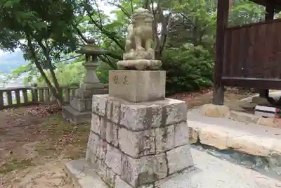 八雲神社の狛犬