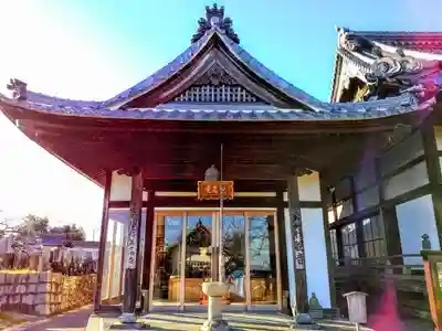 善導寺の本殿・本堂