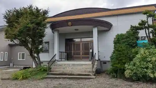 北泉岳寺の本殿・本堂