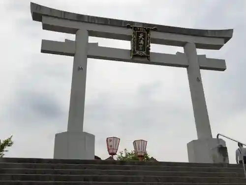 長岡天満宮の鳥居