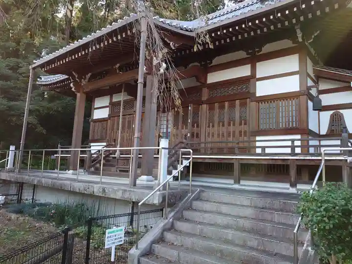 太山寺の本殿・本堂
