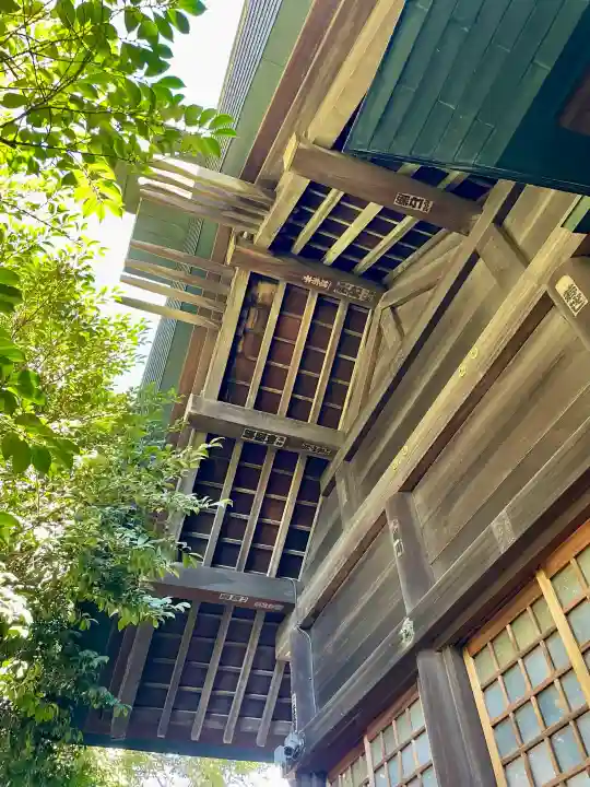 國領神社の{uncategorized: "未分類", other: "その他", undefined: "問題あり", building: "その他建物", grave: "お墓", sacred_gate: "鳥居", guardian: "狛犬", statue: "像", buddha: "仏像", history: "歴史", nature: "自然", garden: "庭園", animal: "動物", pagoda: "塔", temizu: "手水舎", mountain_gate: "山門・神門", sanctuary: "本殿・本堂", subordinate: "末社・摂社", art: "芸術", scenery: "景色", jizo: "地蔵", ema: "絵馬", goshuin: "御朱印", omikuji: "おみくじ", items: "授与品その他", amulet: "お守り", goshuincho: "御朱印帳", eats: "食事", festival: "お祭り", votive_dance: "神楽", shichigosan: "七五三参", wedding: "結婚式", experience: "体験その他", initially: "初詣", around: "周辺", anti_infection: "感染症対策"}