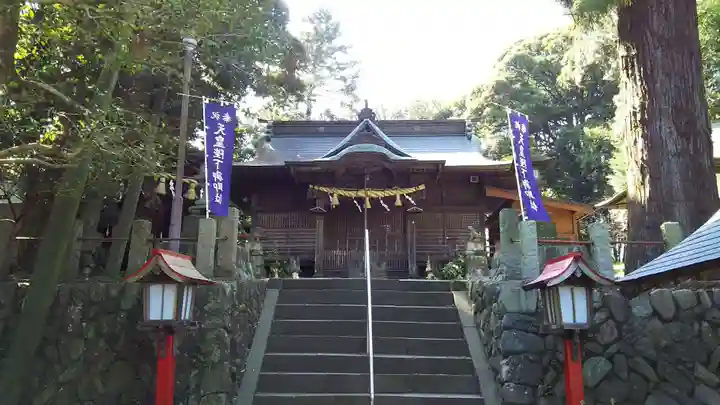 川尻八幡宮の本殿・本堂