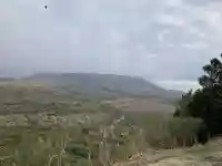 三原神社下社の{uncategorized: "未分類", other: "その他", undefined: "問題あり", building: "その他建物", grave: "お墓", sacred_gate: "鳥居", guardian: "狛犬", statue: "像", buddha: "仏像", history: "歴史", nature: "自然", garden: "庭園", animal: "動物", pagoda: "塔", temizu: "手水舎", mountain_gate: "山門・神門", sanctuary: "本殿・本堂", subordinate: "末社・摂社", art: "芸術", scenery: "景色", jizo: "地蔵", ema: "絵馬", goshuin: "御朱印", omikuji: "おみくじ", items: "授与品その他", amulet: "お守り", goshuincho: "御朱印帳", eats: "食事", festival: "お祭り", votive_dance: "神楽", shichigosan: "七五三参", wedding: "結婚式", experience: "体験その他", initially: "初詣", around: "周辺", anti_infection: "感染症対策"}