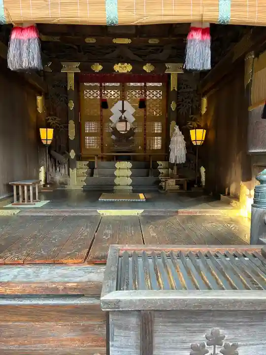 諏訪大社下社秋宮(長野県)