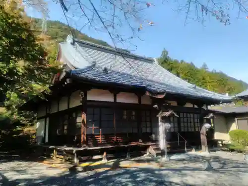 雲澤寺の本殿・本堂
