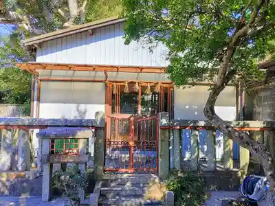 白山社の本殿・本堂