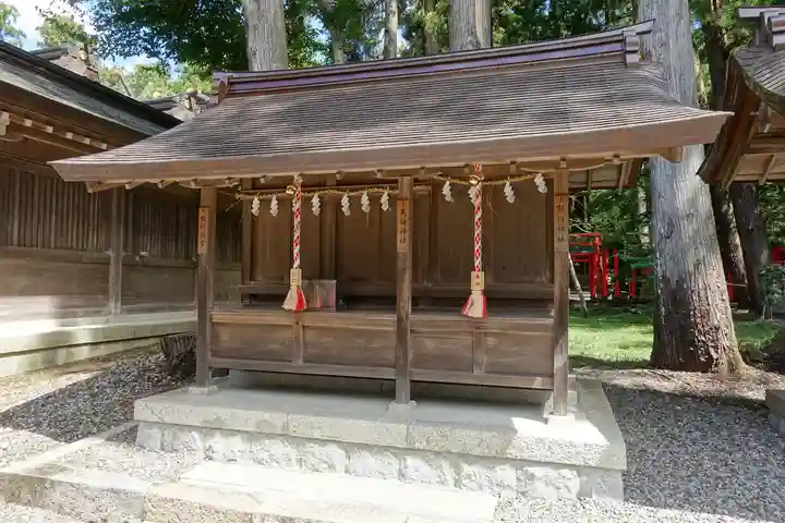 多賀大社の末社・摂社