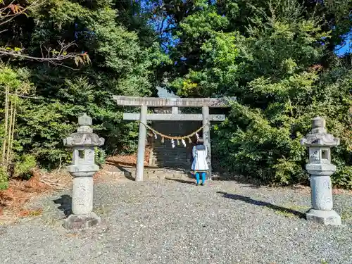 八幡神社の鳥居