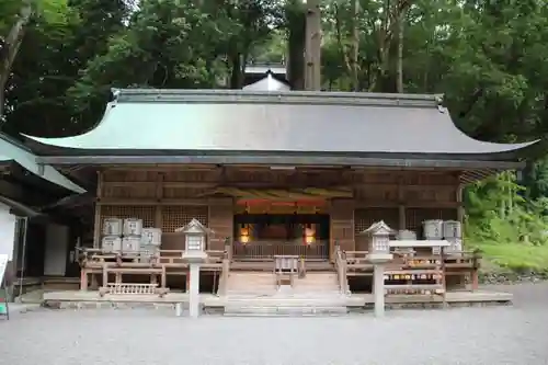 丹生川上神社（下社）の本殿