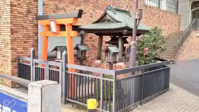 栄寿稲荷社の本殿・本堂