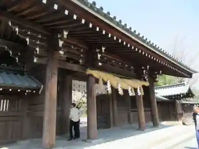 三嶋大社の山門・神門