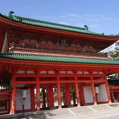 平安神宮の山門・神門