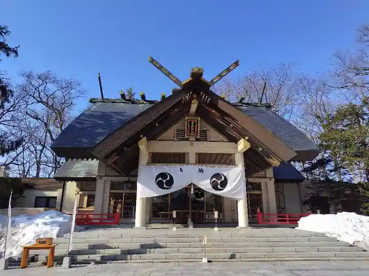 帯廣神社の本殿・本堂