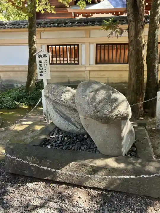 田縣神社の{uncategorized: "未分類", other: "その他", undefined: "問題あり", building: "その他建物", grave: "お墓", sacred_gate: "鳥居", guardian: "狛犬", statue: "像", buddha: "仏像", history: "歴史", nature: "自然", garden: "庭園", animal: "動物", pagoda: "塔", temizu: "手水舎", mountain_gate: "山門・神門", sanctuary: "本殿・本堂", subordinate: "末社・摂社", art: "芸術", scenery: "景色", jizo: "地蔵", ema: "絵馬", goshuin: "御朱印", omikuji: "おみくじ", items: "授与品その他", amulet: "お守り", goshuincho: "御朱印帳", eats: "食事", festival: "お祭り", votive_dance: "神楽", shichigosan: "七五三参", wedding: "結婚式", experience: "体験その他", initially: "初詣", around: "周辺", anti_infection: "感染症対策"}