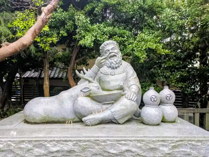 鹿嶋神社の{uncategorized: "未分類", other: "その他", undefined: "問題あり", building: "その他建物", grave: "お墓", sacred_gate: "鳥居", guardian: "狛犬", statue: "像", buddha: "仏像", history: "歴史", nature: "自然", garden: "庭園", animal: "動物", pagoda: "塔", temizu: "手水舎", mountain_gate: "山門・神門", sanctuary: "本殿・本堂", subordinate: "末社・摂社", art: "芸術", scenery: "景色", jizo: "地蔵", ema: "絵馬", goshuin: "御朱印", omikuji: "おみくじ", items: "授与品その他", amulet: "お守り", goshuincho: "御朱印帳", eats: "食事", festival: "お祭り", votive_dance: "神楽", shichigosan: "七五三参", wedding: "結婚式", experience: "体験その他", initially: "初詣", around: "周辺", anti_infection: "感染症対策"}