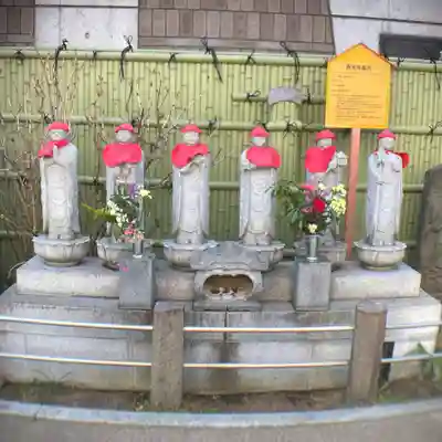 谷中西光寺の地蔵