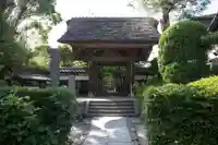 極楽寺(霊鷲山感應院極楽律寺)の山門・神門