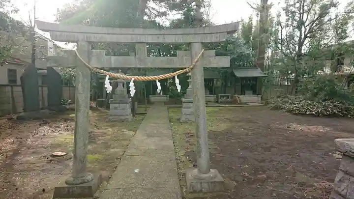 下高井戸八幡神社の鳥居