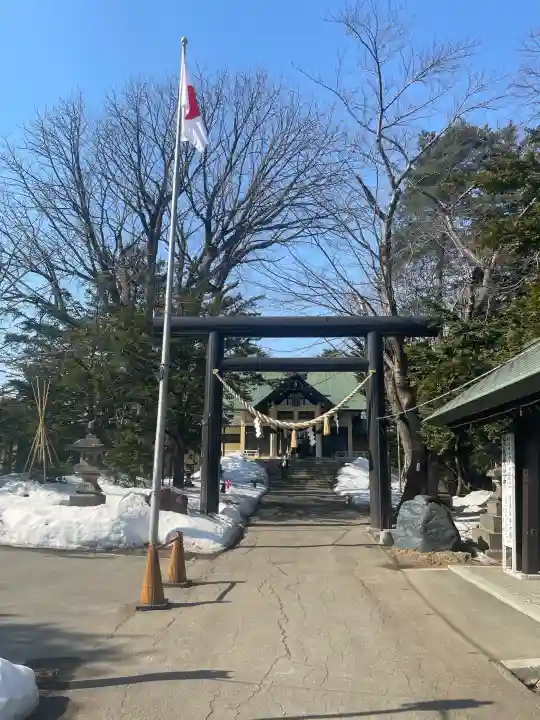 月寒神社の{uncategorized: "未分類", other: "その他", undefined: "問題あり", building: "その他建物", grave: "お墓", sacred_gate: "鳥居", guardian: "狛犬", statue: "像", buddha: "仏像", history: "歴史", nature: "自然", garden: "庭園", animal: "動物", pagoda: "塔", temizu: "手水舎", mountain_gate: "山門・神門", sanctuary: "本殿・本堂", subordinate: "末社・摂社", art: "芸術", scenery: "景色", jizo: "地蔵", ema: "絵馬", goshuin: "御朱印", omikuji: "おみくじ", items: "授与品その他", amulet: "お守り", goshuincho: "御朱印帳", eats: "食事", festival: "お祭り", votive_dance: "神楽", shichigosan: "七五三参", wedding: "結婚式", experience: "体験その他", initially: "初詣", around: "周辺", anti_infection: "感染症対策"}