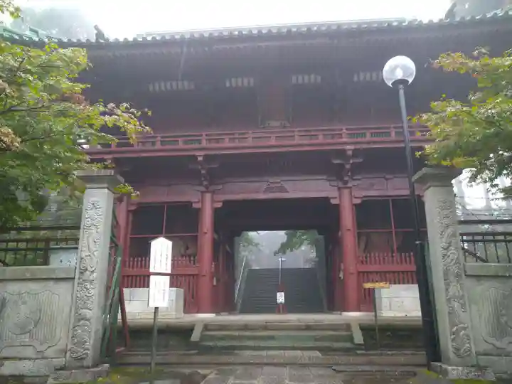 神野寺の山門・神門