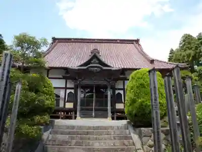 長命寺の本殿・本堂