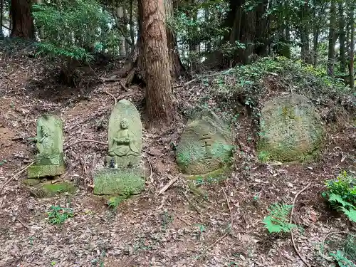 佐志能神社の仏像